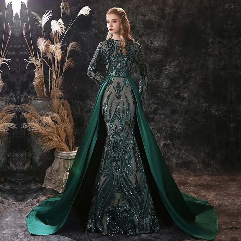 Robe femme tendance avec plis paillettes et col V pour occasions sp??ciales
