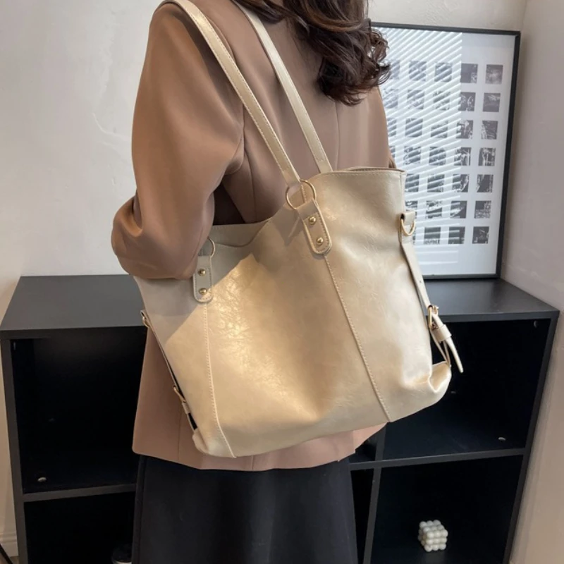 Large Capacity Shoulder Bags for Women Fashion Hobo Shopper Bag Solid Color Soft Leather Crossbody Handbag Lady Travel Tote Bags