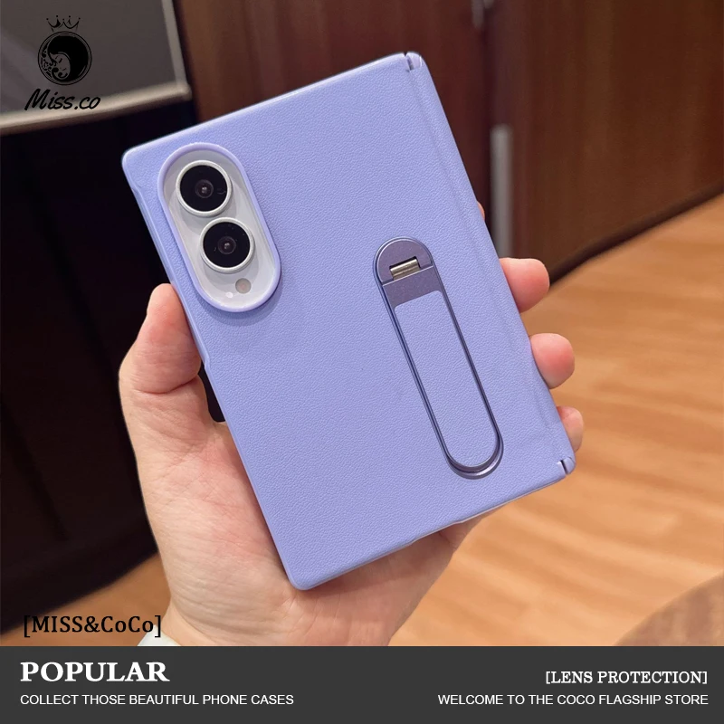 Magnetic Foldable Screen Center Hinge Case with Matte Texture and Leather-Like Finish