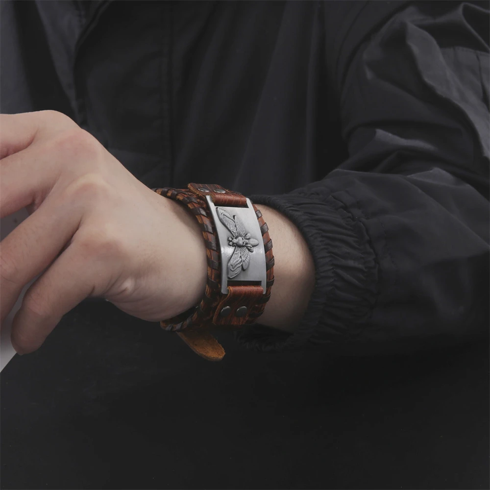 EUEAVAN Punk Death Skull Moth Genuine Wide Leather Bracelet Gothic Design Aesthetic Men Bangle Vintage Party Jewelry Accessories 2
