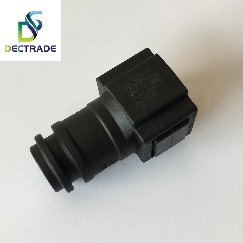 Tank Fuel Pump Blocked Cover Cap for Audi A4 A5 A6 A7 S4 S5 S6 S7 Q5 Q7 SQ5 RS5 RS6 VW Touareg 8R0 201 263 A 8R0201263A