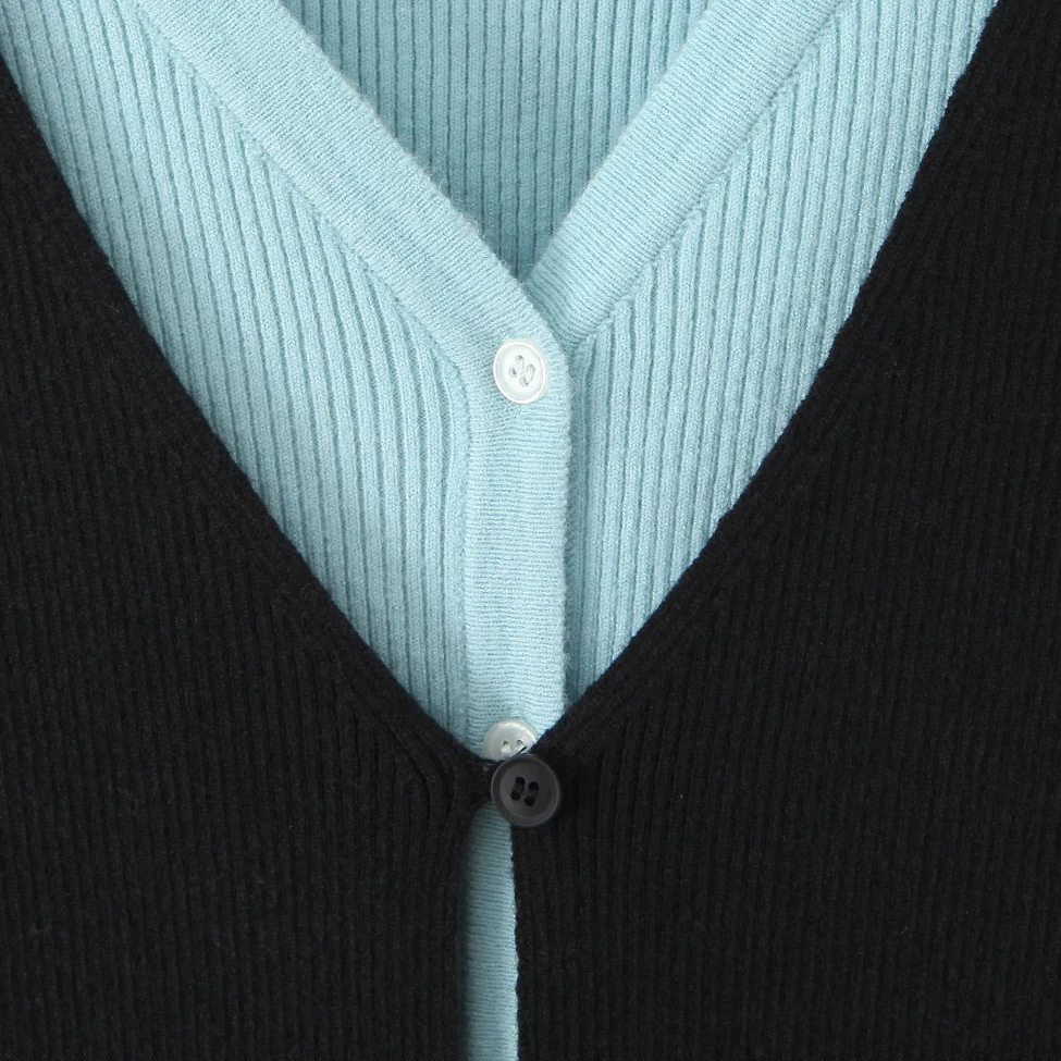 XXXXL Fashion Plus Size Women Cardigans Premium Fake Two Pieces V-neck Knitted Color Block Thick Sweaters In Winter 9295