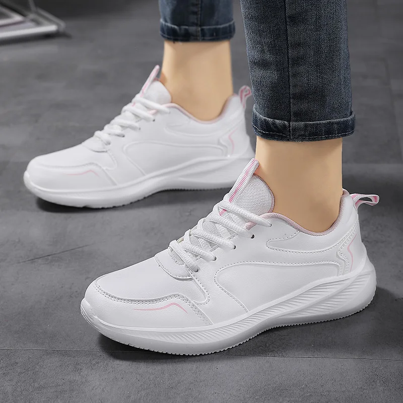 PlatiNum Running Shoes sole