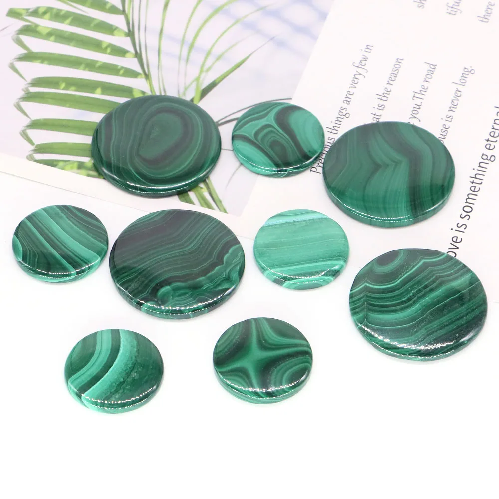 

Round Malachite Flake Natural Gemstone Reiki Healing Ctystal Polished Energy Stone For Pendant Necklace Jewelry Making Love Gift