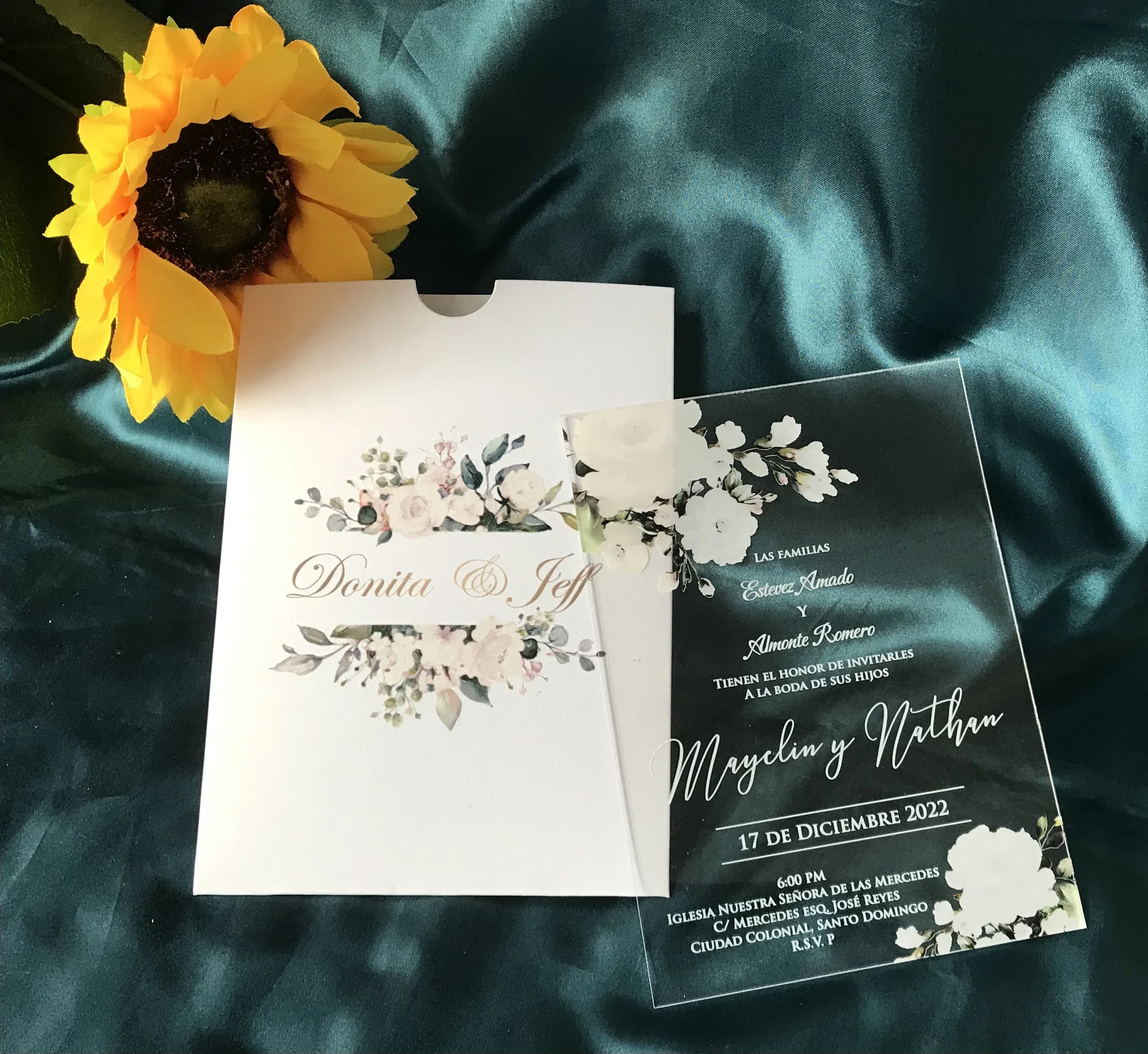  KKaylee Square Acrylic Wedding Invitations,Printed