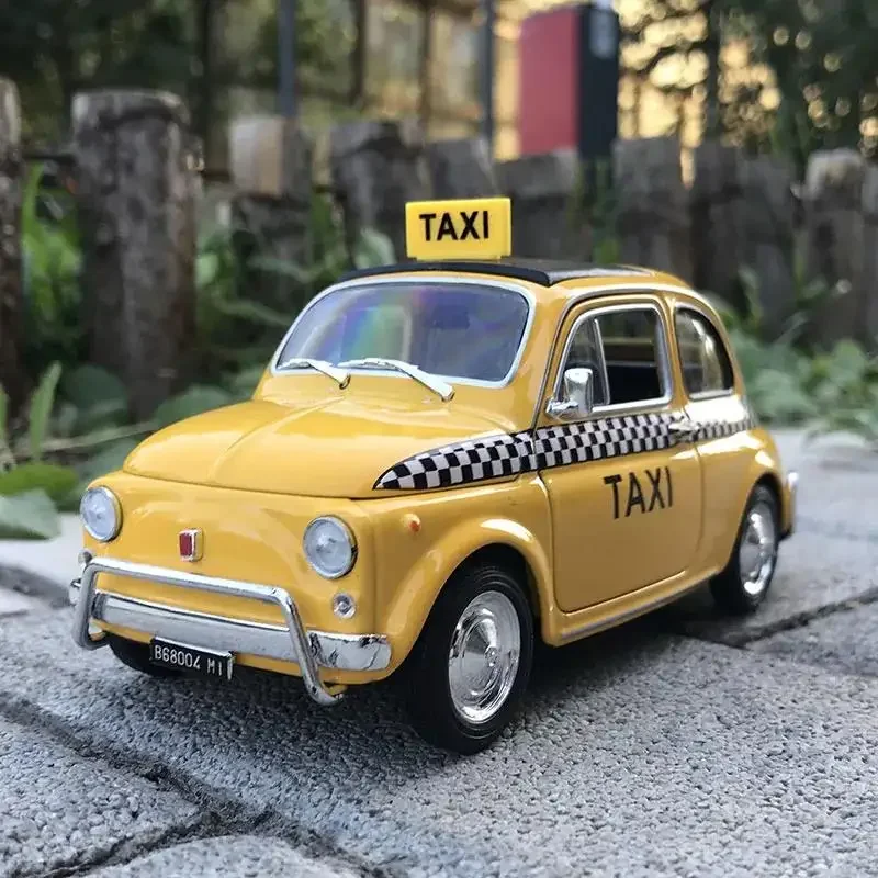 

WELLY 1:24 Nuova Fiat 500 Taxi Classic High Simulator Model Car Diecast Car Toys Alloy Metal Toy Car For Kids Collection B178