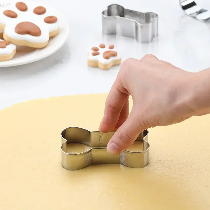 4pcs/set Cookie Cutter Pet Dog Bone Paw Shaped Stainless Steel Mold DIY Cake Sugarcraft Pastry Biscuit Mould Kitchen Baking Tool cookie cutters
