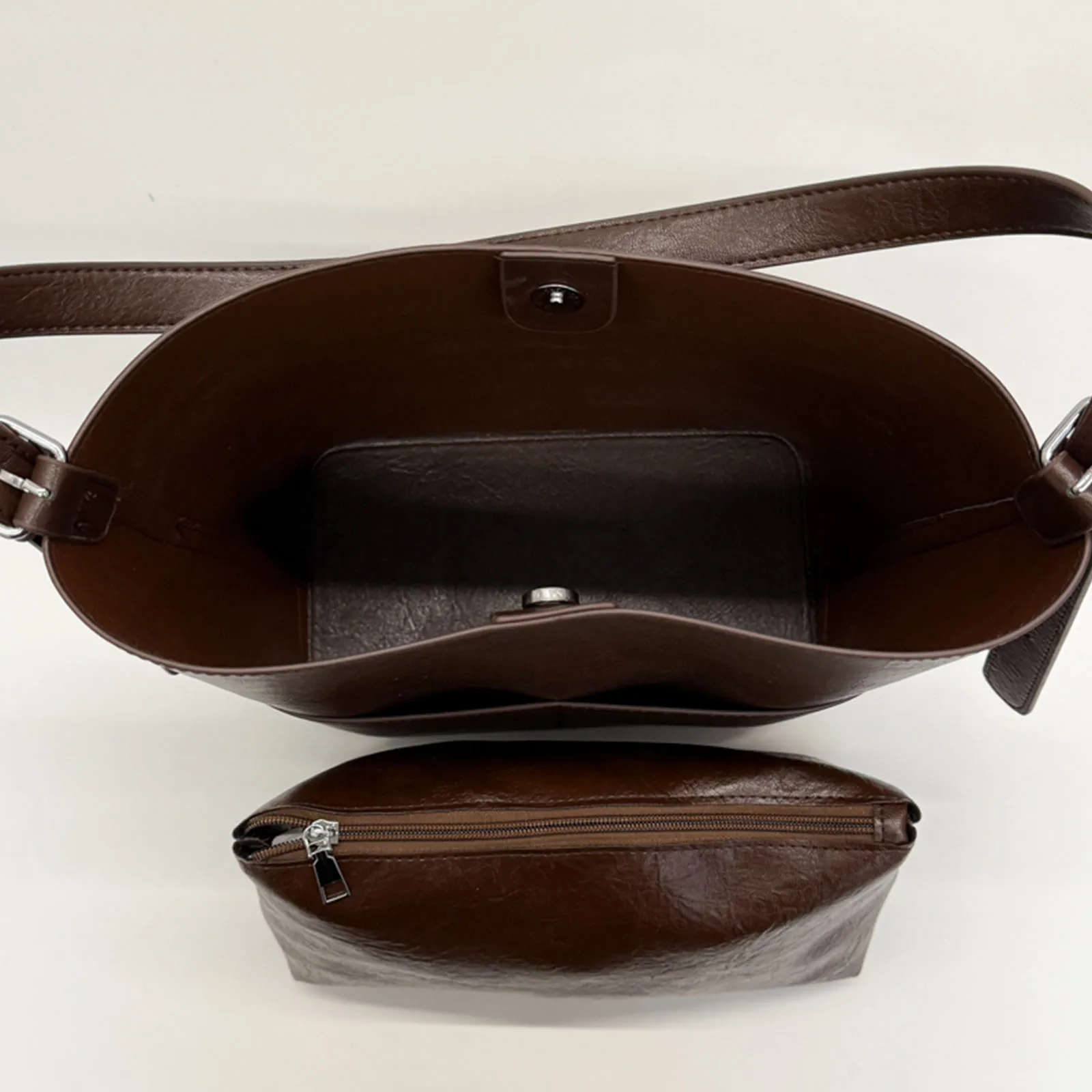 PU Leather Hobo Bag Solid Colour Slouchy Shoulder Bag with Inner Bag Composite Bag for Women Travel Shopping Work