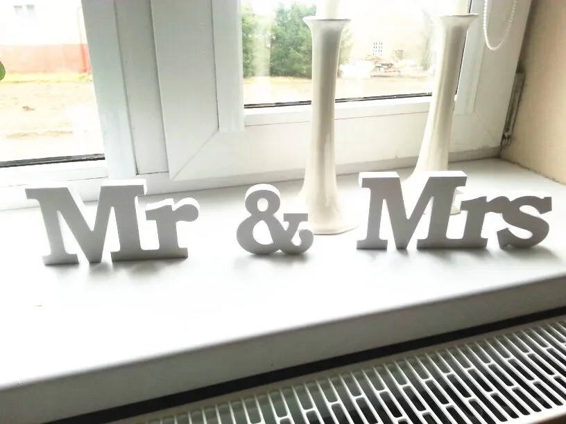 Mr & Mrs Wooden White Letters Sweetheart Table Decor Wedding Party Sign Valentine's Day Decoration Ornaments Photo Props Gift