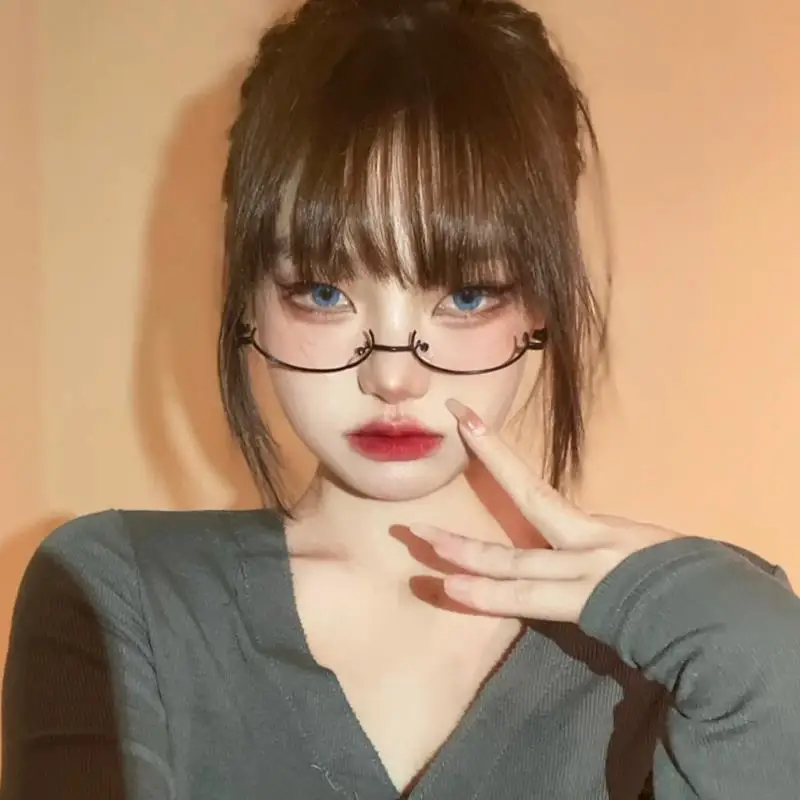 Vintage Chic Metal Half-Frame Eyewear for Cosplay & Party Décor