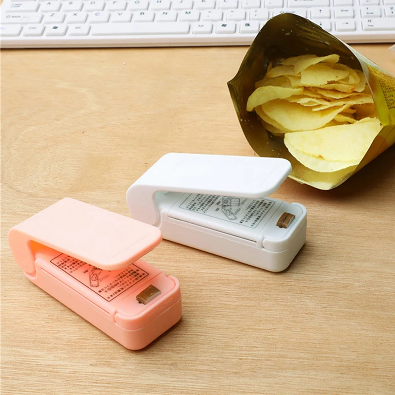 

Portable Bag Heat Sealer Plastic Package Storage Bag Clip Mini Sealing Machine Handy Sticker Seal for Food Snack Kitchen Gadgets
