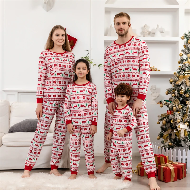 

2023 Christmas Elk Family Matching Outfits Deer Mother Daughter Father Son Pajamas Sets Daddy Mommy and Me Xmas Pj's Clothes