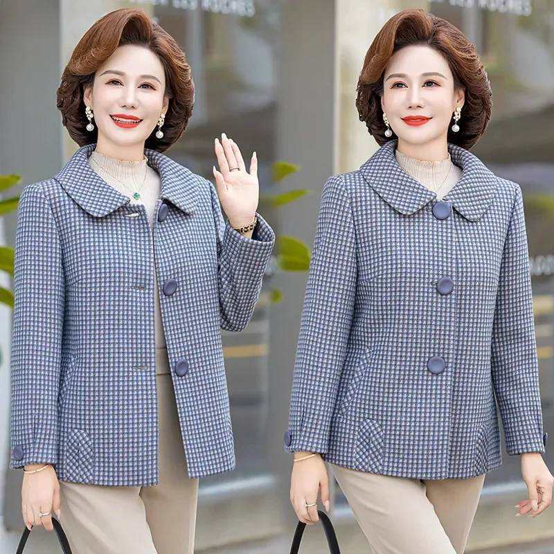 2023 New Mom Autumn Winter Slim Fit Plaid Coat Fashionable and Westernized Middle and Old Age Women's Short Fabric Women's Top