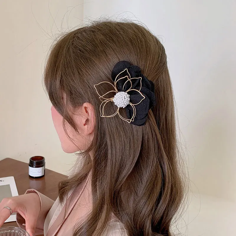 

Fashion Metal Geometric Hair Clip Korean Elegant Flowers Back Head Hairpin Net Red Girls Women Fashion Hair Accessories Gifts