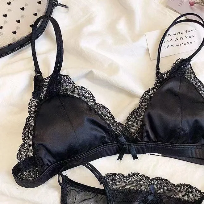 French satin girl ultra-thin sexy lace summer breathable bra set