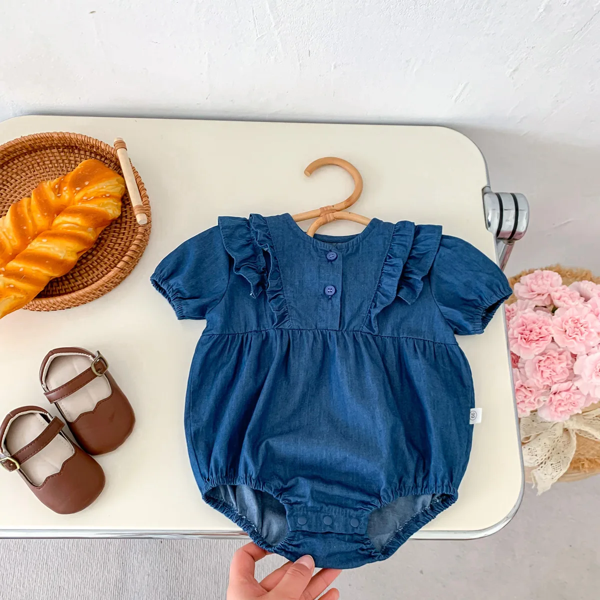 

Summer Baby Clothes Denim Bodysuit 2023 Korean Ruffle Newborn Baby Girls Bodysuits Short Sleeve Cotton One Piece Toddler Clothes
