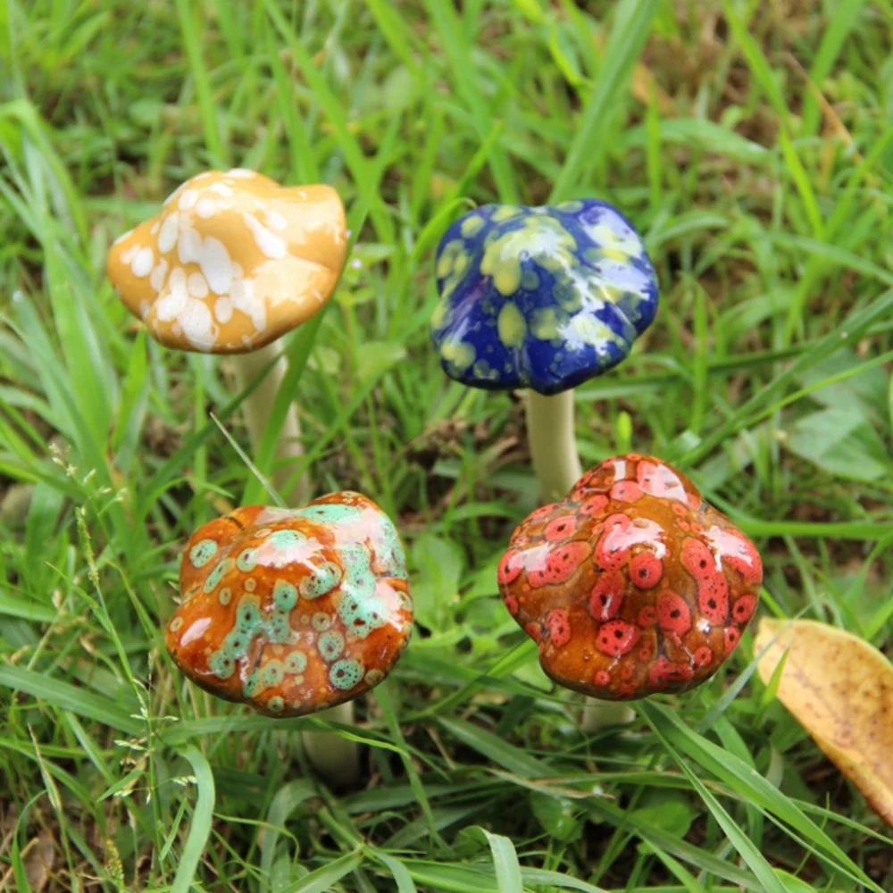 200Pcs Ceramic Toadstools Simulation Mushroom Model Bonsai Ornament DIY Home Garden Lawn Decor