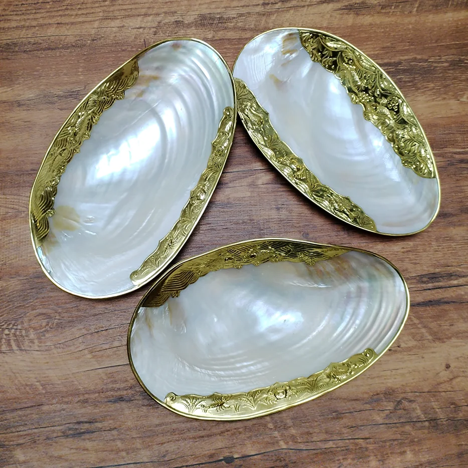 Natural Shell Tray With Golden Metal Edge Mother of Pearl Restaurant Serving Plate Dish Bowl Jewelry Holder Photography Props 3
