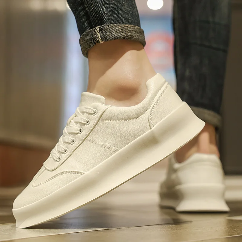 

2023 Spring Men's Elevator Shoes Men Loafers White Soft Leather Moccasins Height Increased 5cm Taller Shoes Man Sneakers