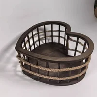 Baby Photography Props Retro and Old Heart-shaped Basin Furniture Studio Photo Backdrop Basket Newborn Photoshoot Accessories 4