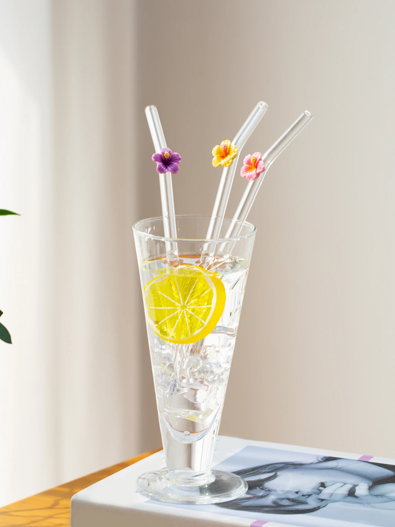 Set of Reusable Glass Straws with Floral Accents - Elegant High Borosilicate Curved Straws
