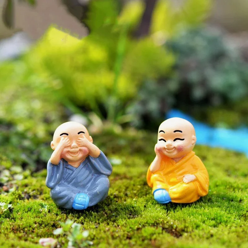 4 Pcs/set of Little Monk Resin Crafts Micro Landscape DIY Ornaments Flower Pot Garden Decoration Buddhist Monk Miniature