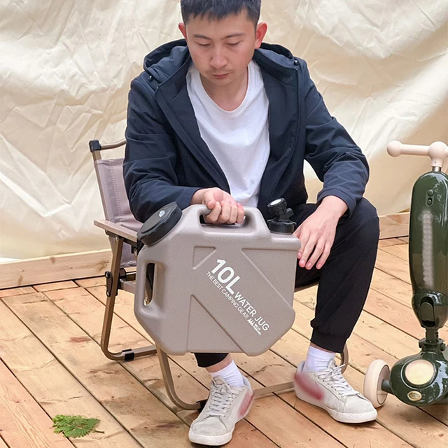 캠핑과 여행을 위한 필수적인 휴대용 물 보관 솔루션
