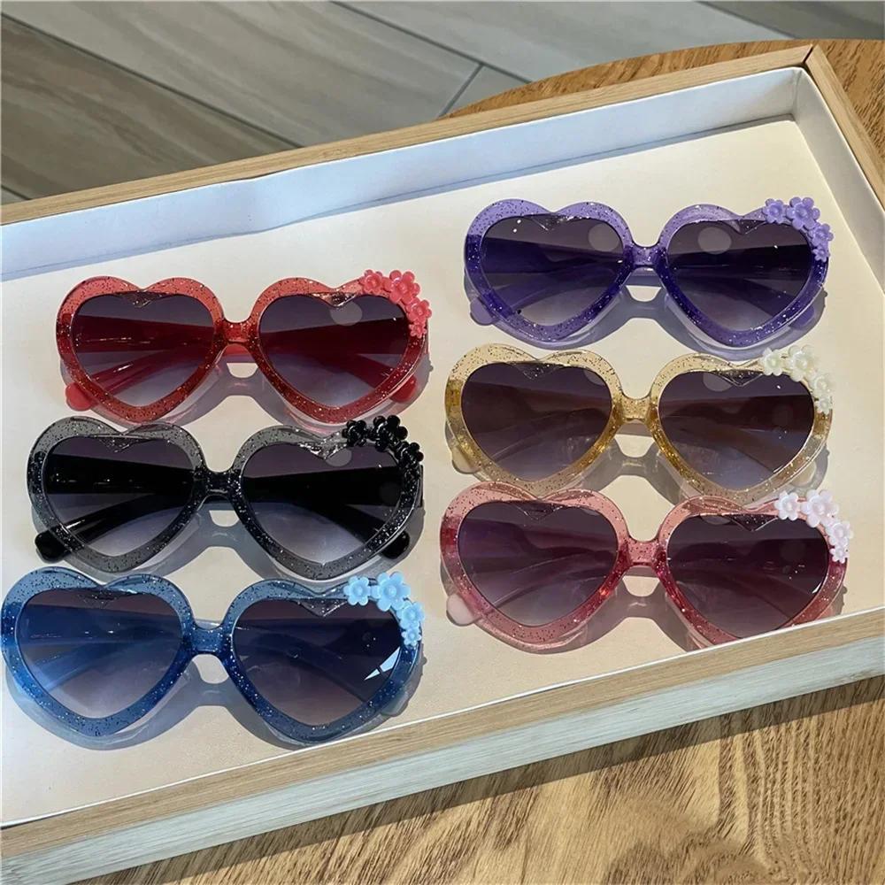 Fashion Heart-Shape Sunglasses For Kids Retro Cute Pink Cartoon Sun Glasses Frame Girls Boys Baby Children Eyewear Goggles