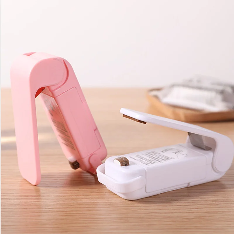 

Hot Mini Plastic Bag Sealer Machine Storage Bag Clip Sealing Machine Portable Sealer Packing Seal for Food Snack Kitchen Gadgets