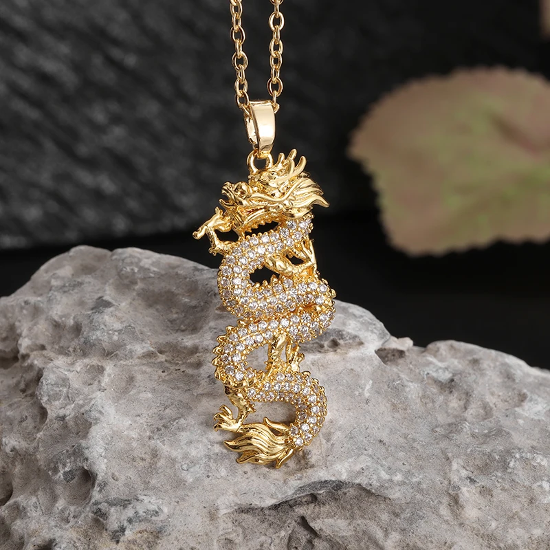 

Exquisite Gold Color Dragon Inlaid Zircon Pendant Retro Zodiac Dragon Necklace Women's Fashion Dinner Party Jewelry