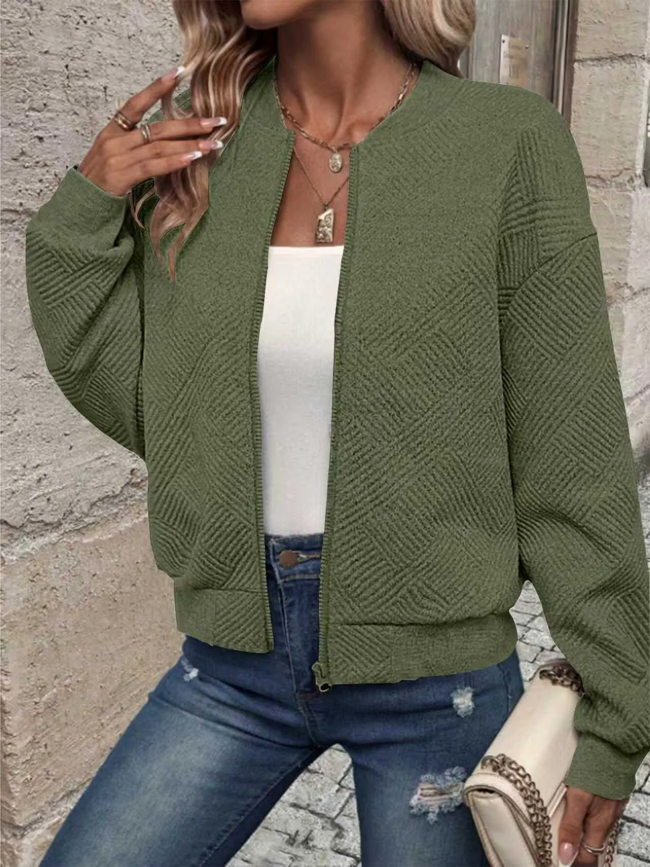 أزياء الملابس النسائية للتجارة الخارجية عبر الحدود وسترة نسائية غير رسمية على طراز سحاب من أوروبا وأمريكا وجنوب شرق آسيا