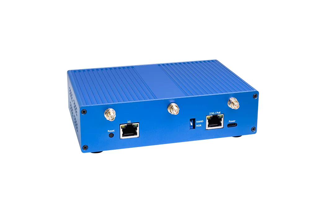 Banana Pi OpenWrt One Open Source Smart Router MediaTek MT7981B Dual-Band WiFi6