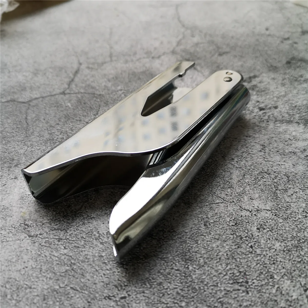 

Embosser Handle
