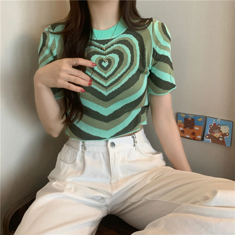 

Women's Short Sleeve T-Shirt Sexy Crop Top Cute Sweet Heart Pattern Summer Fashion Crew Neck Skinny Streetwear Korean Version