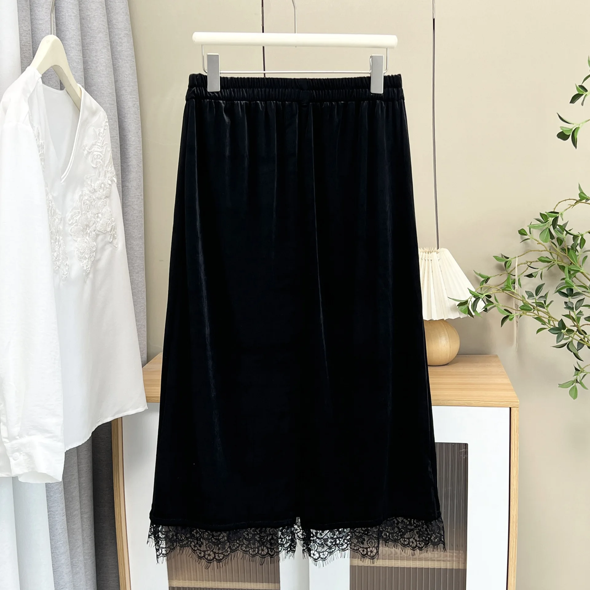 XXXXL Fashion Plus Size Women's Skirts New Retro Lace Stitched Velour 2025 Autumn mid-length Skirt