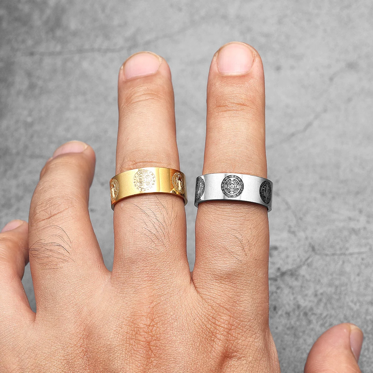 Saint Benedict Exorcism Ring Cross Amulet 316L Stainless Steel Mens Rings Rock for Male Friend Jewelry Creative Gift Wholesale 3
