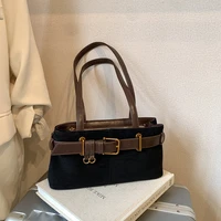 Sac à bandoulière de luxe en cuir PU pour femmes, sac à main en cuir végétalien, fourre-tout tendance avec quincaillerie dorée, nouvelle collection 2025 5