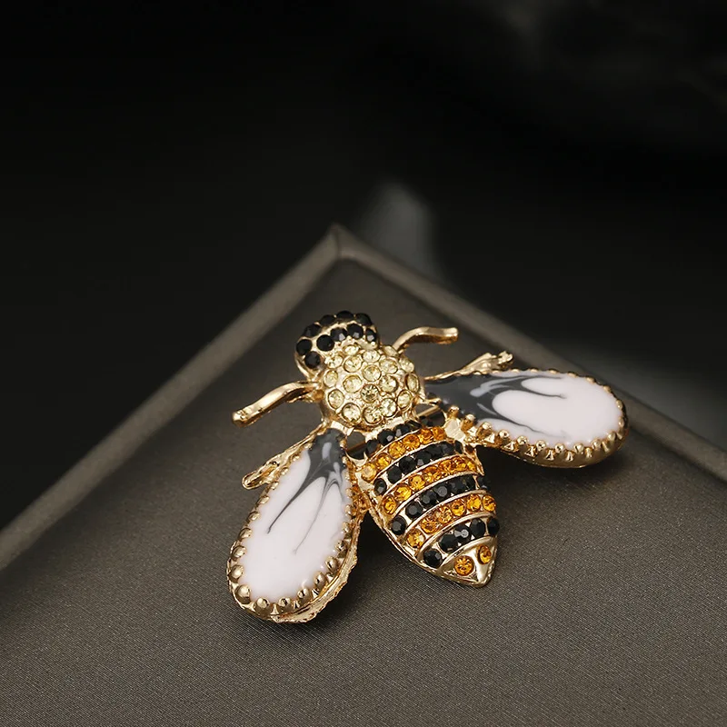 남성과 여성을위한 바로크 럭셔리 꿀벌 디자인 브로치, 보석 액세서리 핀, 휴일 파티 커플 장식 깜짝 선물