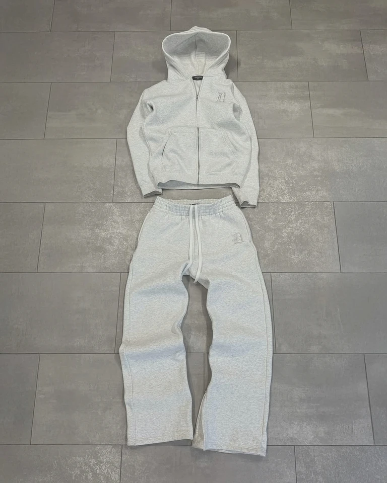 【２冊セット】ファッションの歴史 上下 ファッションの歴史 上 新装版 (PARCO PICTURE BACKS) | J