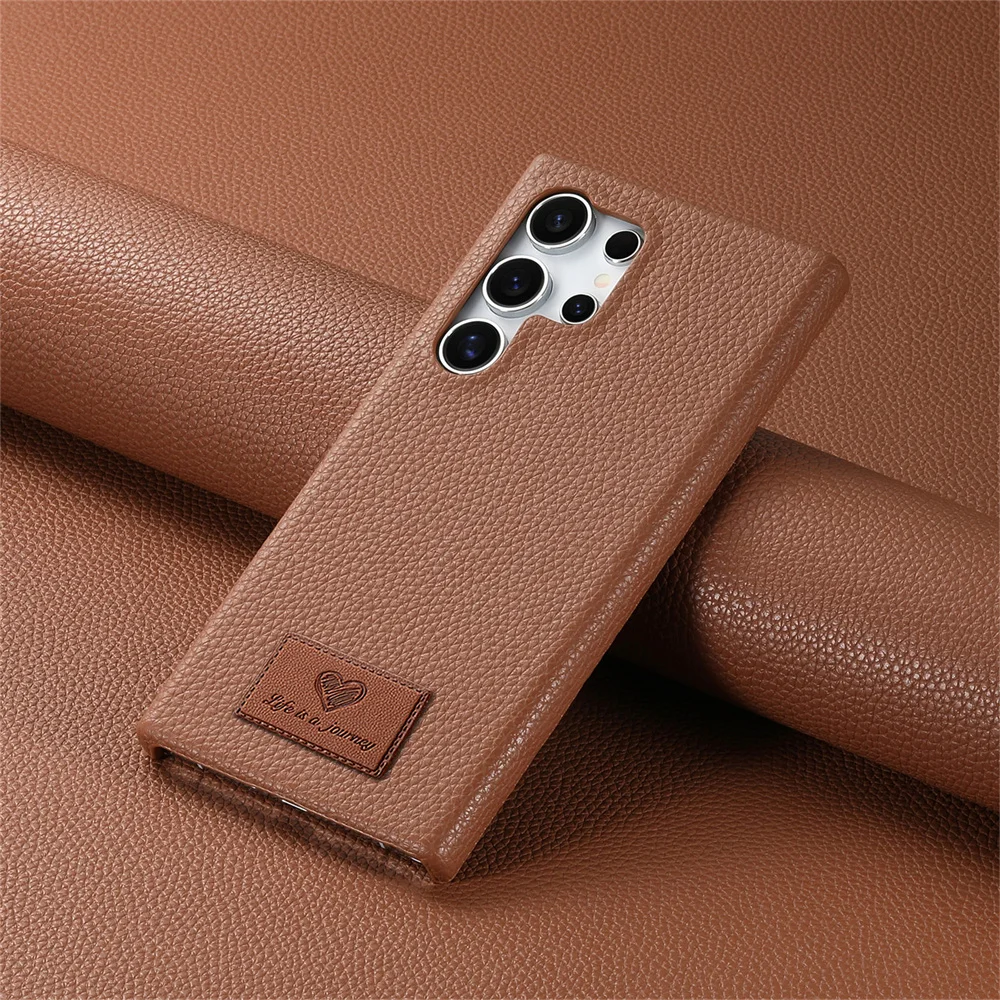 Leather Protective Phone Case - Sleek and Durable Design