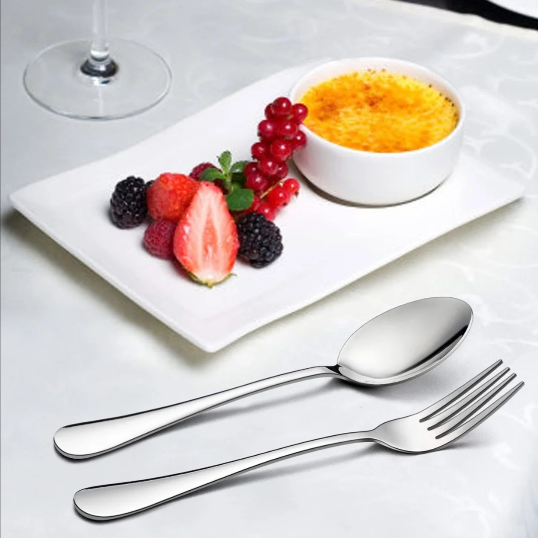 30-Piece Cutlery Set 5