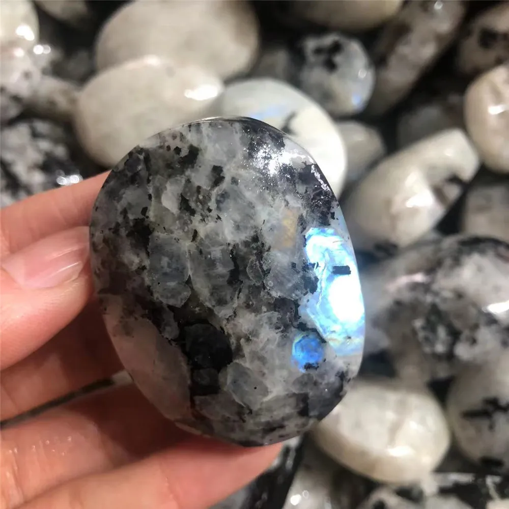 

1pc Natural Quartz White Black Moonstone Palm Crystals Healing Stones For Feng Shui