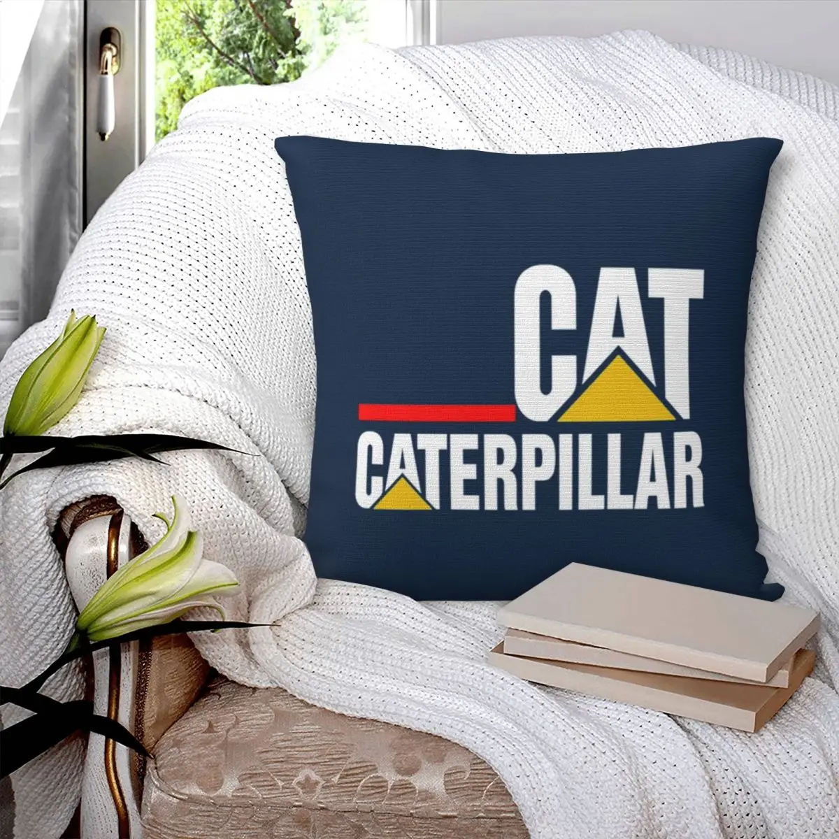 

Квадратная наволочка с логотипом кошки-гусеницы, наволочка, подушка из полиэстера, декоративная комфортная наволочка для дома, гостиной