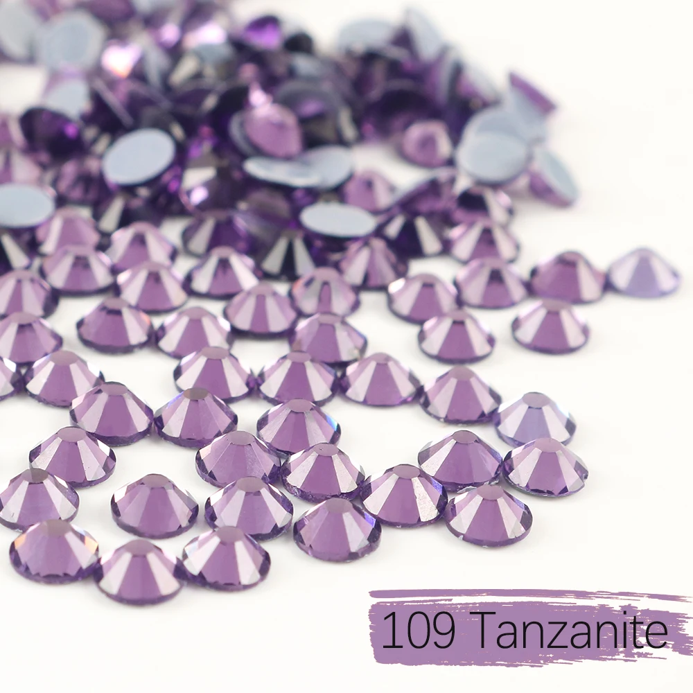 Sparkling Crystal Glass Rhinestones for Clothing and Garment Decoration