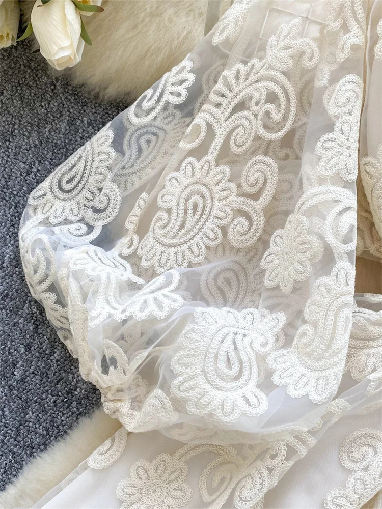 Wmstart dresses for women Sweet V neck lantern sleeves embroidered slimming single breasted A line elegant dress 2025