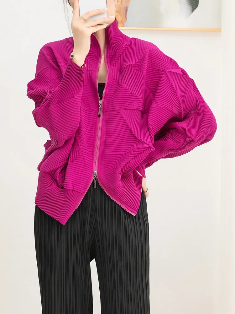 Miyake Pleated Coat High-end Fashion Temperament Women's 2024 New Handmade Flower Bud Bat Sleeve Zipper Cardigan Top