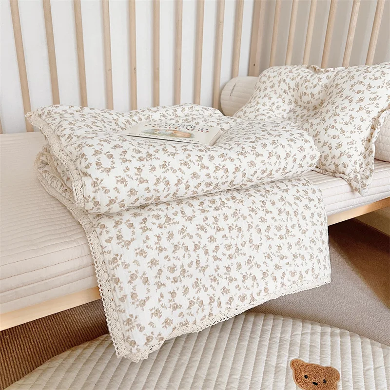 Bedding set baby blanket Cotton Mulsin Floral Baby Quilt and Pillow Nursery Crib Bedding Set