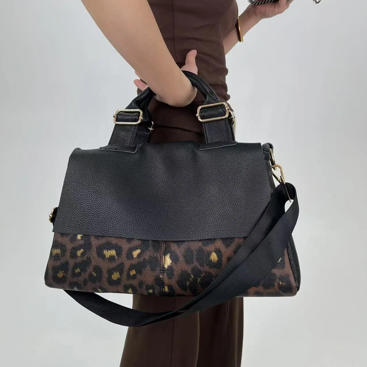 Damenmode, personalisierte Einkaufstasche mit Leopardenmuster, großes Fassungsvermögen, Retro-Straße, Y2K, würzige Punk-Umhängetasche – Detail 6