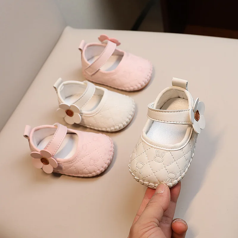 Baby Shoes 0-1 year Old Semi Soft Soled Baby Girl's Walking Shoes 3-6 Months Spring and Autumn Single Shoes Princess Shoes