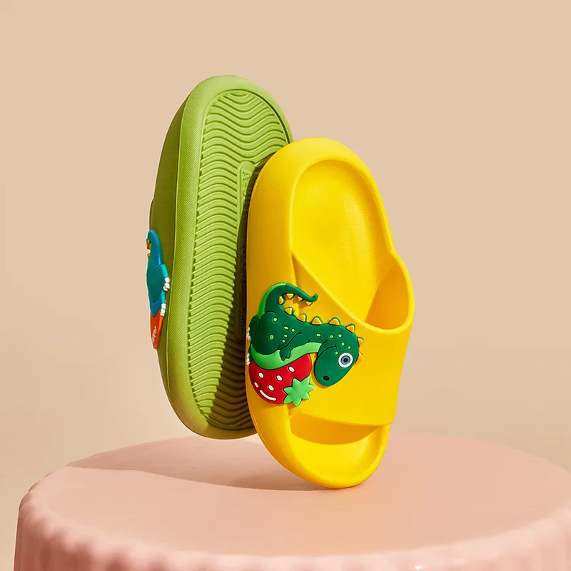 Kids Slippers Eva Children's Sandals Anti-Odour Stepping Shit Feeling Super Soft Non-Slip Cartoon Bathroom Girls Slippers kids slippers kids sandals